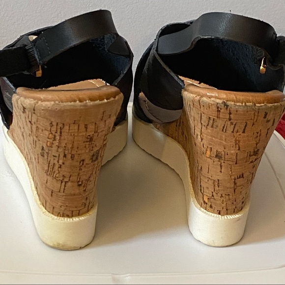 Qupid Black Faux Leather Wedge Size 8 - Picture 4 of 6